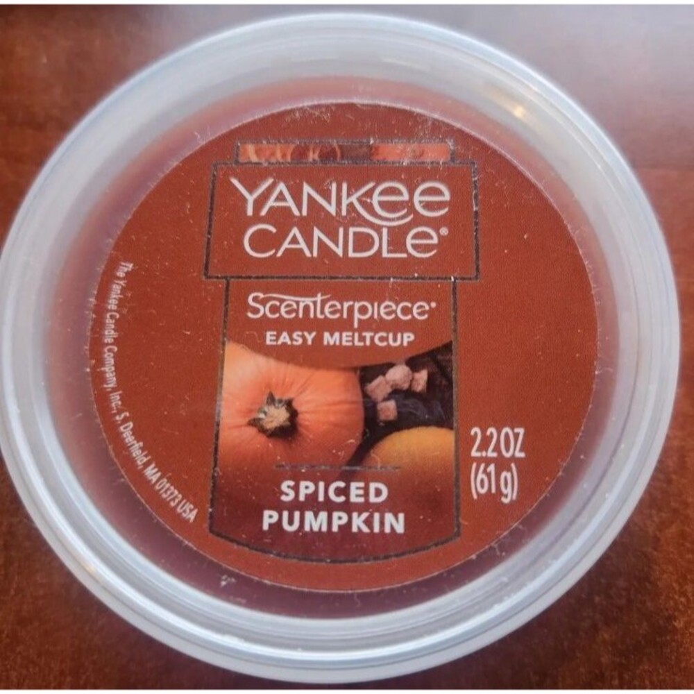 Yankee Candle Meltcup 24 Hour Fragrance Easy 2.2 oz Scenterpiece Spiced Pumpkin